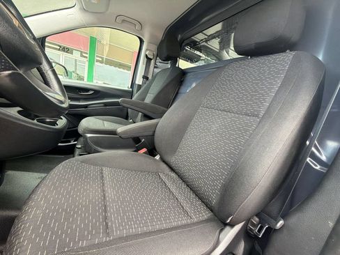 Used 2022 Mercedes-Benz Metris image 19
