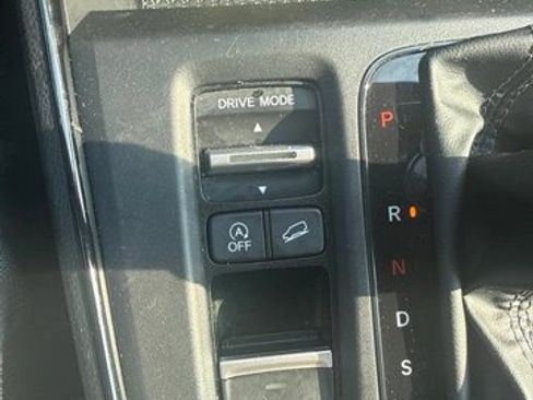 Used 2025 Honda CR-V EX-L image 20
