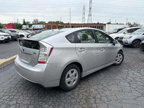 Used 2011 Toyota Prius Three w/ Navigation Pkg FWD image 6