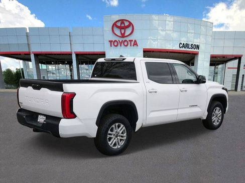 Used 2023 Toyota Tundra SR5 w/ SR5 Premium Package AWD/4WD image 5
