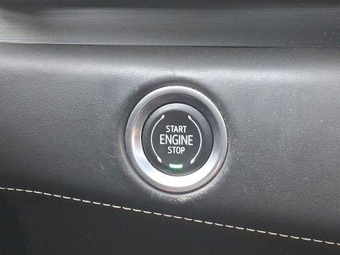 Used 2023 Cadillac Escalade ESV Sport Platinum w/ LPO, ONYX Package image 27