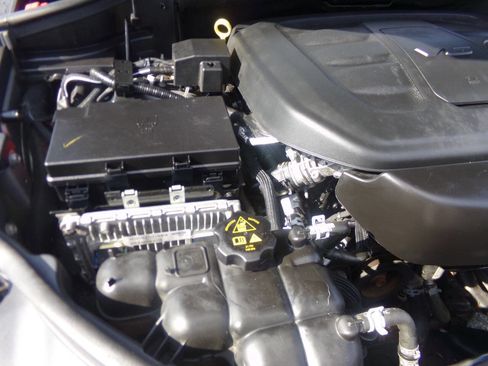 Used 2019 Jeep Grand Cherokee Limited image 43