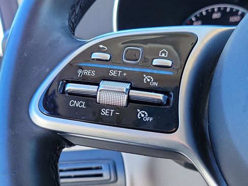 Certified 2022 Mercedes-Benz GLC 300 4MATIC image 30