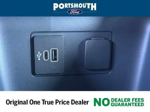 New 2026 Ford Explorer Platinum image 19