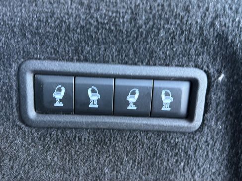 Used 2024 Jeep Grand Wagoneer L 4WD image 15