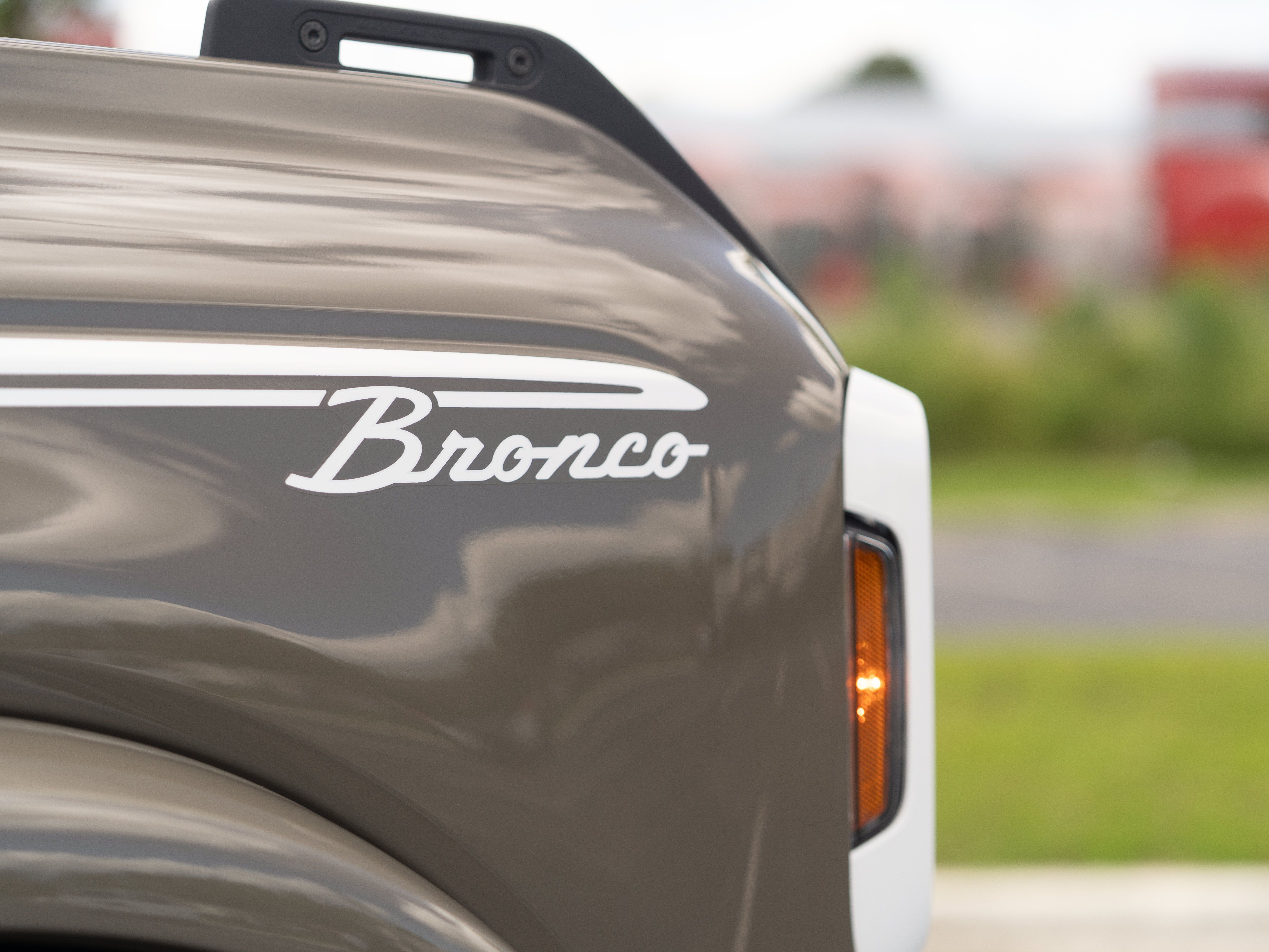 Used 2026 Ford Bronco Heritage Edition AWD/4WD image 41
