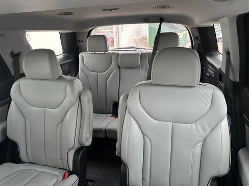 Used 2024 Hyundai Palisade SEL w/ Premium Package AWD/4WD image 20