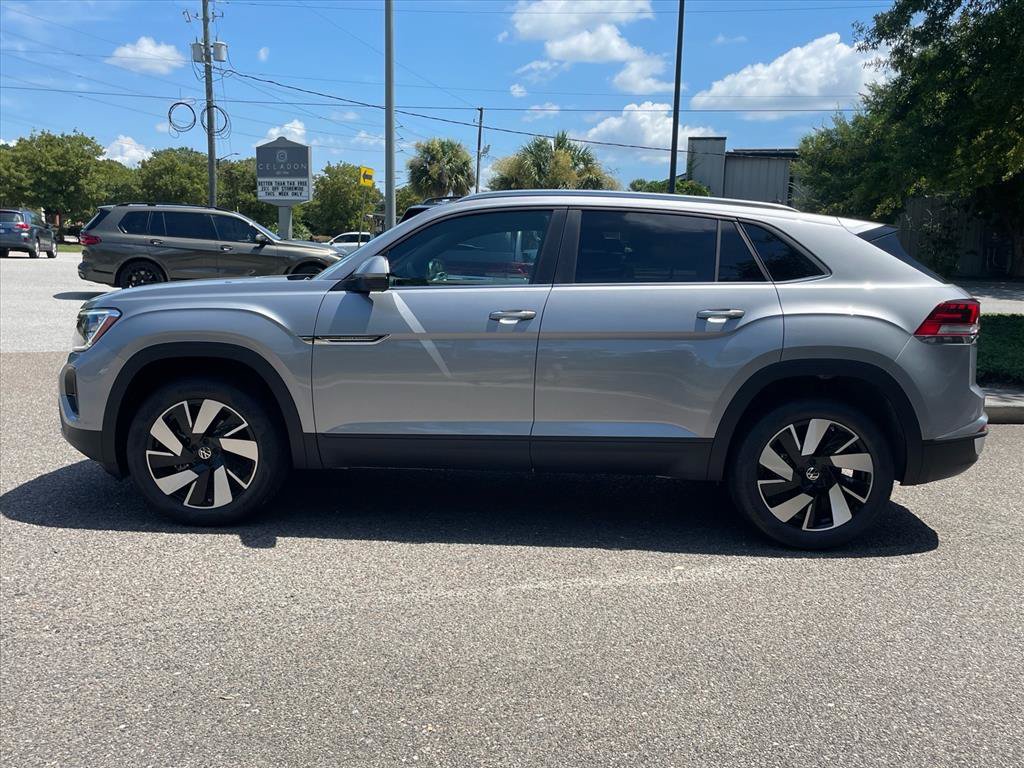 New 2026 Volkswagen Atlas Cross Sport SE FWD image 23