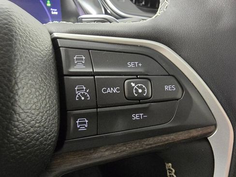 Used 2023 Jeep Grand Cherokee 4WD 4xe image 27