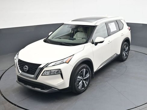 Used 2023 Nissan Rogue SL w/ SL Premium Package FWD image 36
