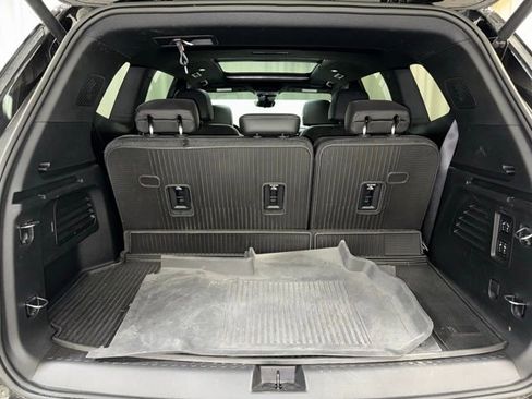 Used 2025 Buick Enclave Avenir w/ Super Cruise Package image 21