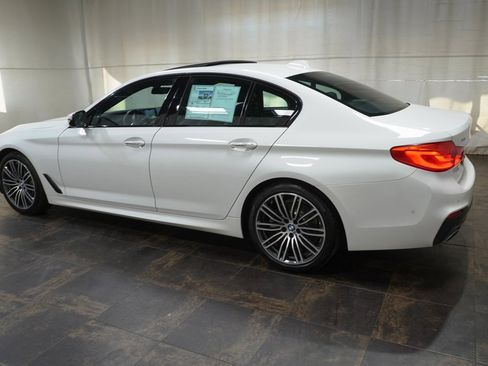 Used 2017 BMW 530i xDrive image 7