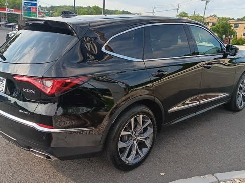 Used 2023 Acura MDX SH-AWD w/ Technology Package image 6