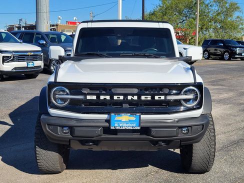 Used 2022 Ford Bronco Outer Banks w/ Sasquatch Package image 8