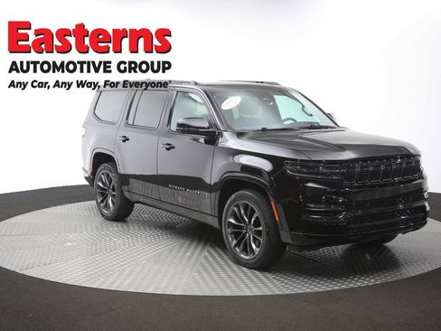Used 2024 Jeep Grand Wagoneer Series II w/ Quick Order Packagew 28T AWD/4WD image 58