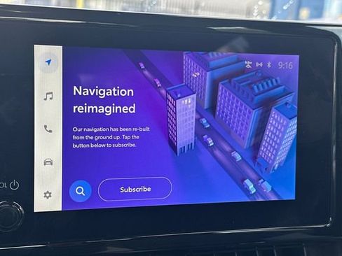 Used 2024 Toyota Corolla LE w/ LE Convenience Package image 18