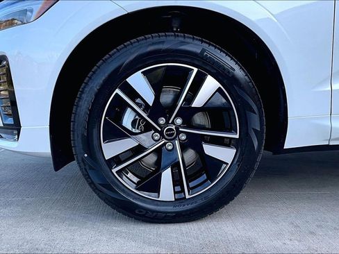 New 2026 Volvo XC60 B5 Core image 42