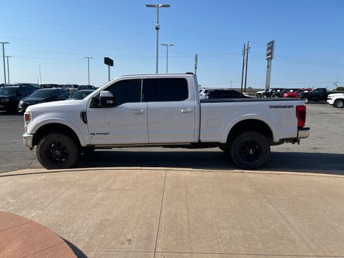 Used 2021 Ford F250 Lariat w/ Tremor Off-Road Package AWD/4WD image 8