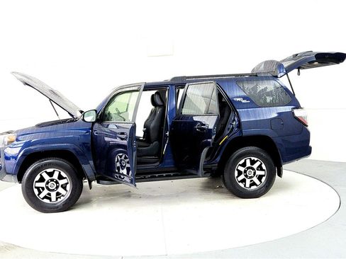 Used 2024 Toyota 4Runner TRD Off-Road Premium w/ Moonroof Package image 10