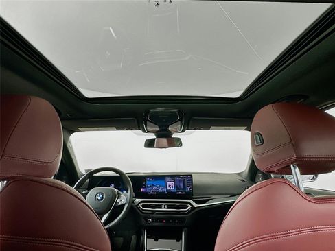 Certified 2023 BMW 330i xDrive Sedan w/ Premium Package image 23