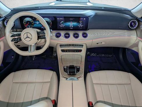 Used 2023 Mercedes-Benz E 450 Cabriolet image 18