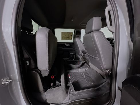 Used 2024 Chevrolet Silverado 2500 LT w/ Texas Edition image 32