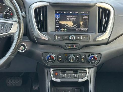 Certified 2024 GMC Terrain SLE w/ Driver Convenience Package image 13