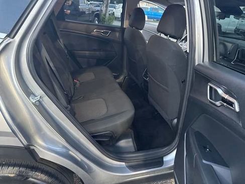 Used 2024 Kia Sportage LX image 34
