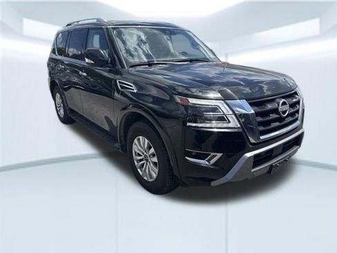 Used 2024 Nissan Armada SV AWD/4WD image 4