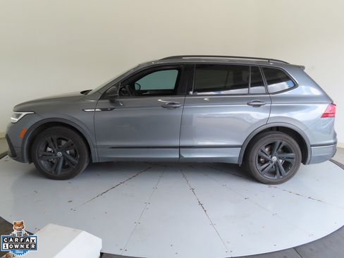 Used 2023 Volkswagen Tiguan SE R-Line FWD image 4