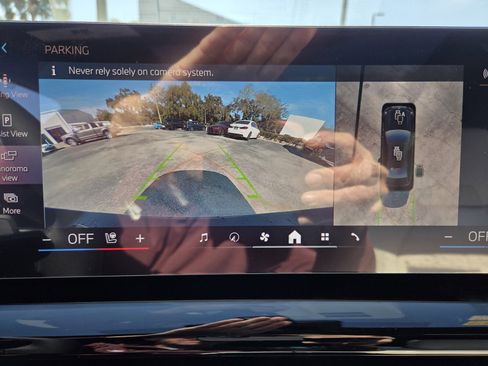 Used 2026 BMW 530i w/ M Sport Package image 23