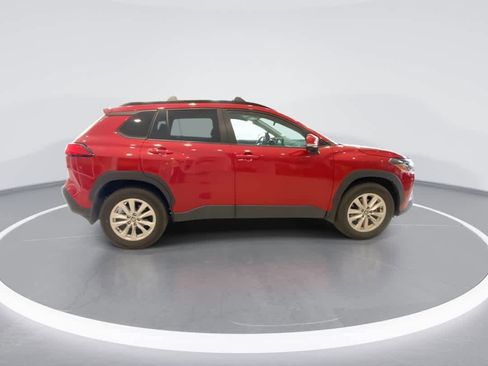 Used 2024 Toyota Corolla Cross LE AWD/4WD image 9