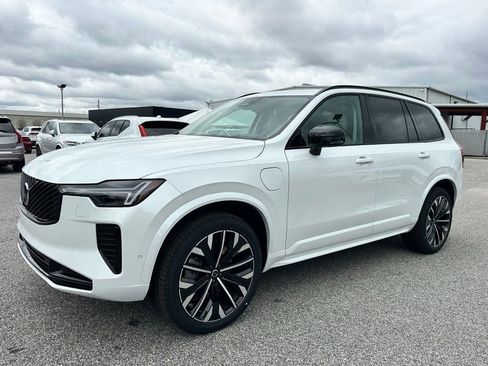 New 2026 Volvo XC90 T8 Ultra w/ Protection Package Premier AWD/4WD image 30