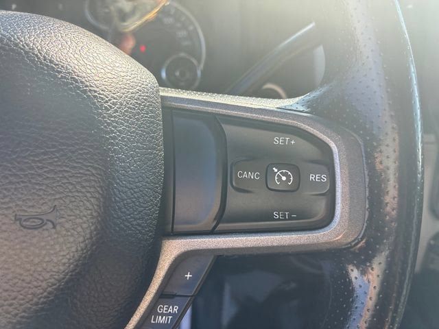 Used 2024 RAM 3500 Tradesman w/ Chrome Appearance Group AWD/4WD image 25