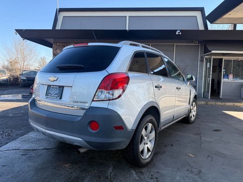 Used 2012 Chevrolet Captiva Sport LS image 11