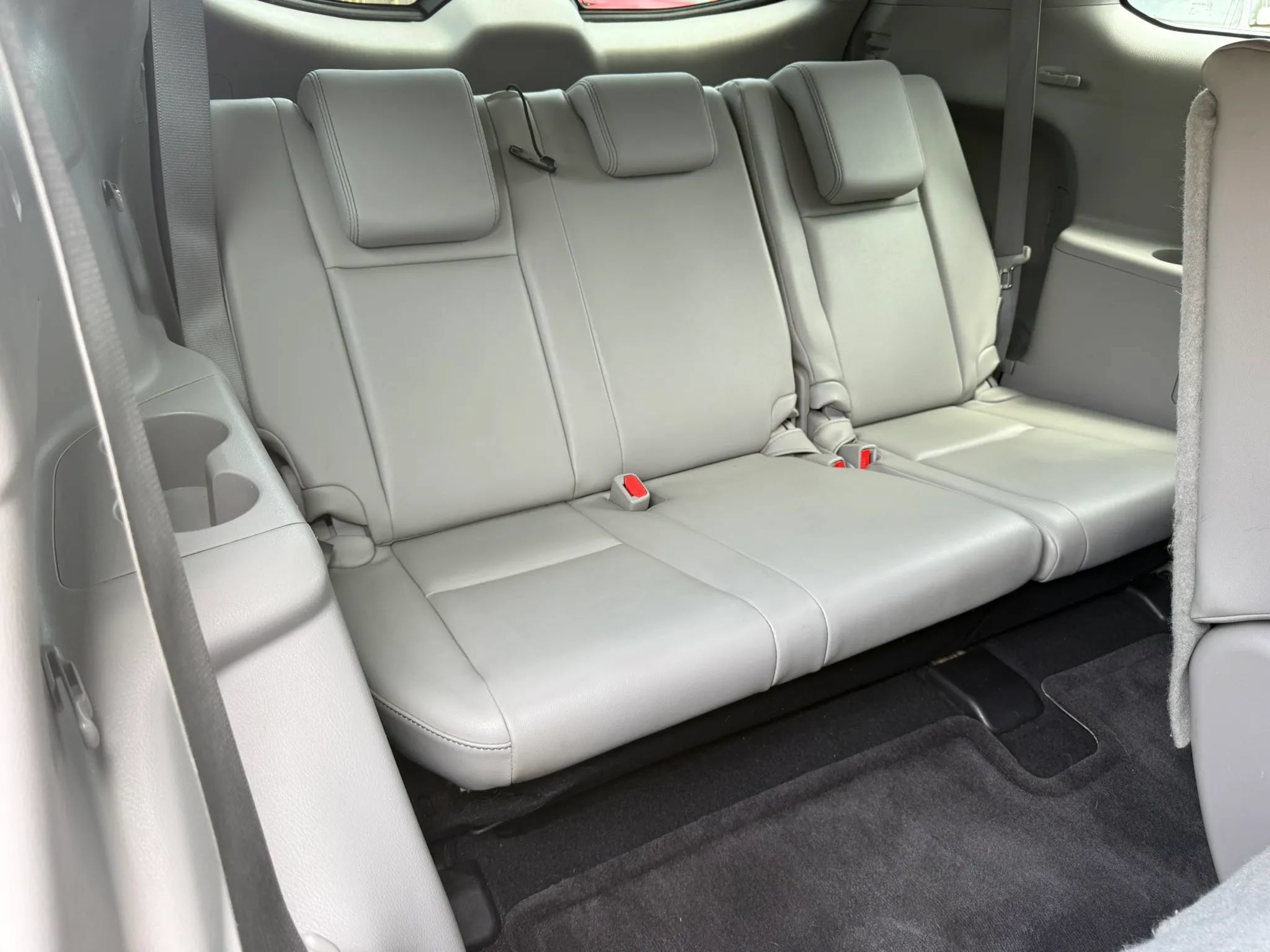 Used 2016 Toyota Highlander XLE w/ Protection Package #3 AWD/4WD image 13