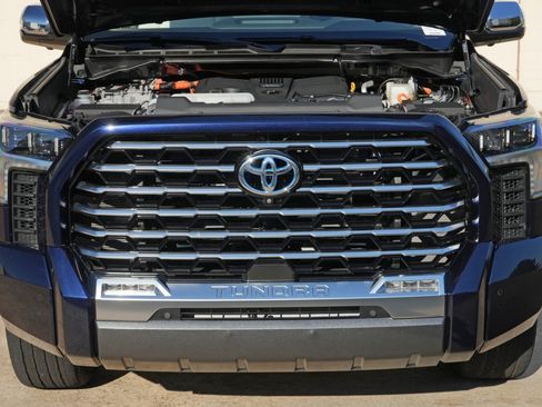 Used 2023 Toyota Tundra Capstone AWD/4WD image 8