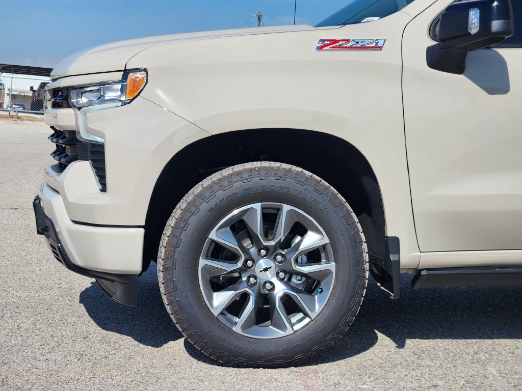 New 2026 Chevrolet Silverado 1500 RST AWD/4WD image 5