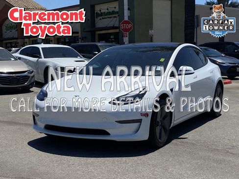 Used 2023 Tesla Model 3 Standard Range RWD image 1