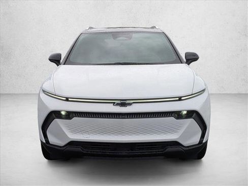New 2026 Chevrolet Equinox EV LT AWD/4WD image 6
