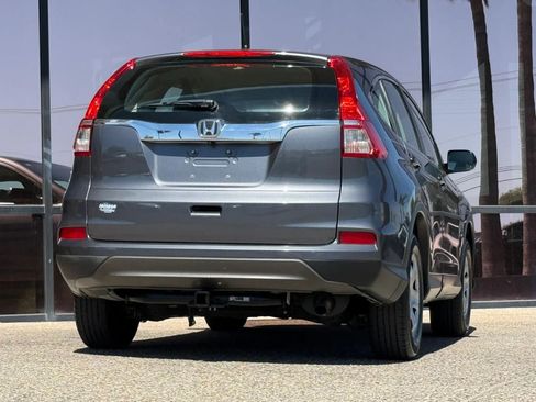 Used 2016 Honda CR-V LX image 11