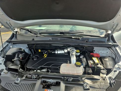 Used 2022 Buick Encore Preferred w/ Safety Package image 31