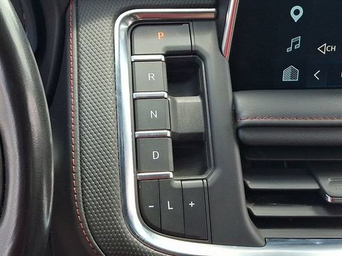 Used 2023 Chevrolet Tahoe RST w/ RST Performance Edition AWD/4WD image 10