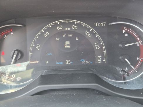 Used 2025 Toyota RAV4 LE FWD image 13