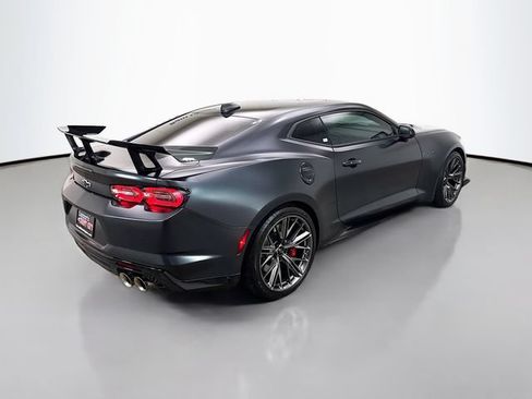 Used 2024 Chevrolet Camaro ZL1 RWD image 7