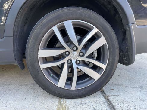 Used 2016 Honda Pilot Elite image 3