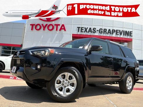 Used 2023 Toyota 4Runner SR5 Premium w/ Moonroof Package RWD image 1