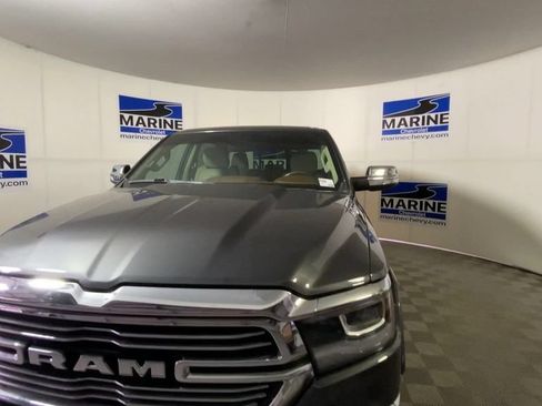 Used 2020 RAM 1500 Laramie AWD/4WD image 5