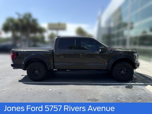 Certified 2025 Ford F150 Raptor AWD/4WD image 3