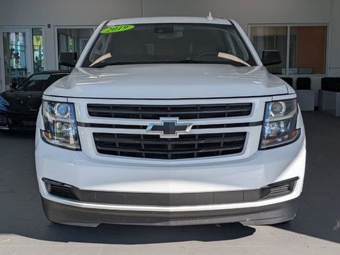 Used 2020 Chevrolet Tahoe LT w/ RST Edition image 2